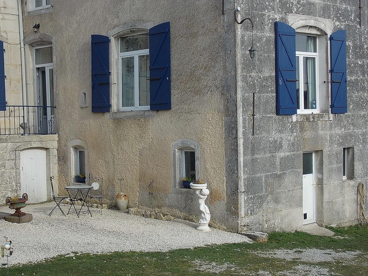 Les Gites De Morville Malaumont Exterior foto